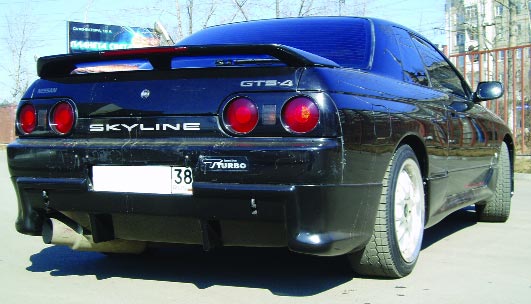 Nissan Skyline GTS-4